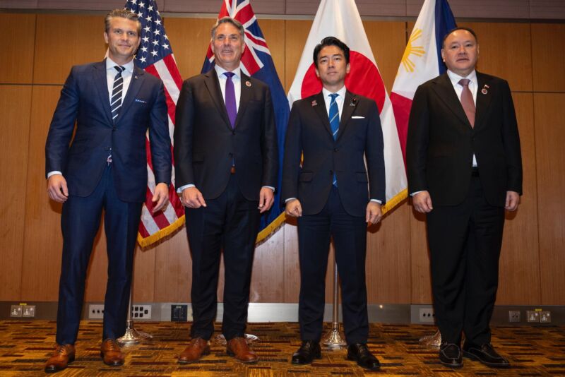 Image for the Tweet beginning: I met with my counterparts