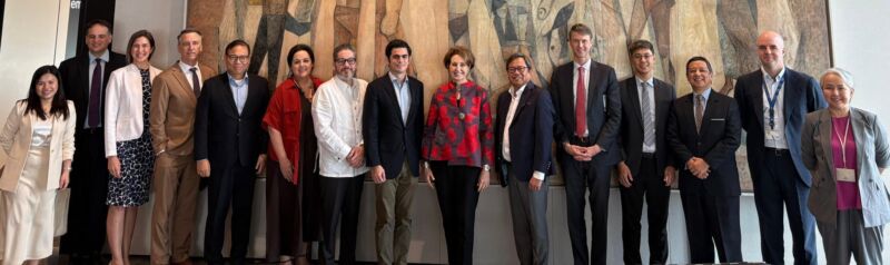 Image for the Tweet beginning: Insightful discussion with leaders from